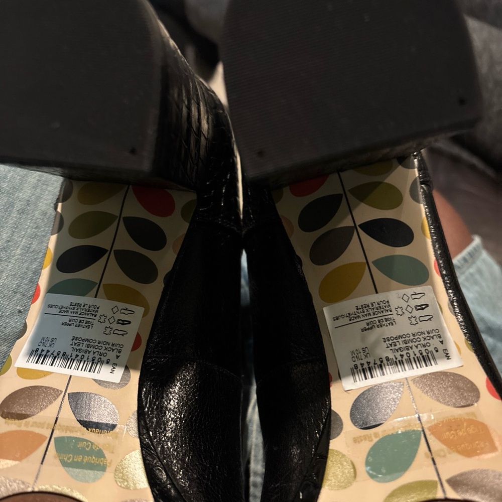 Clarks x Orla Kiely Glossy Black T-Strap Mary Jane’s platform Heels - Picture 3 of 8